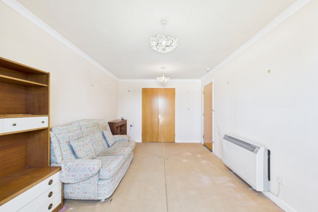 Flat 36, Oaktree Court, George Street, Kettering photo 3