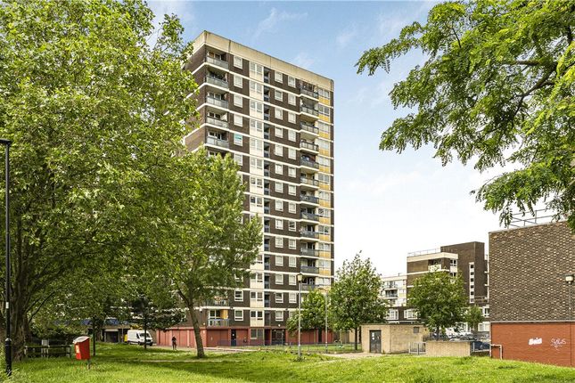 3-bed flat on Flat 22, Corbiere House,, De Beauvoir Estate, London, £400,000