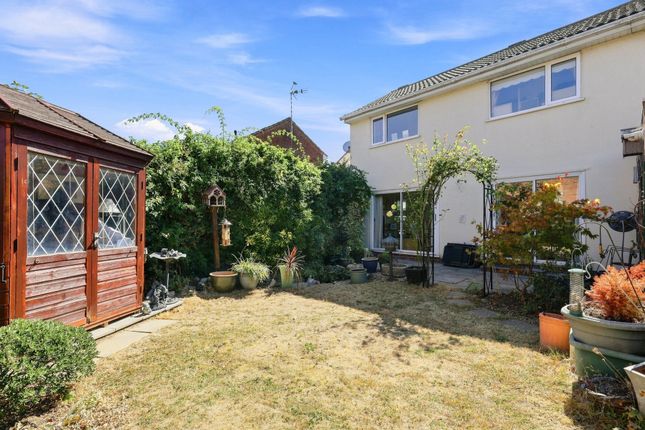 16, Tythe Close, CHELMSFORD photo 4