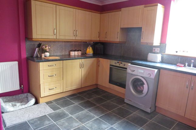 25, Manor Road, Sheffield photo 3