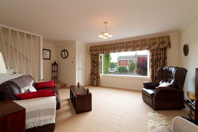 30, Broompark Drive, Inchinnan photo 4