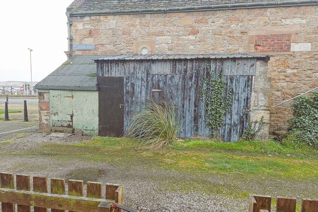 Ferry Row, Invergordon photo 3