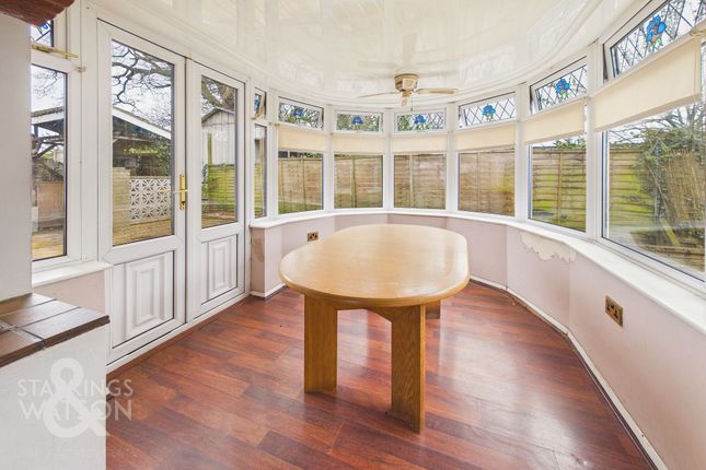 10 Hillvue Close, Norwich photo 4