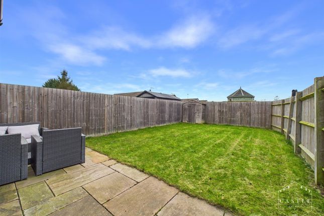 2, Windsor Gardens, Croft photo 4