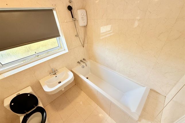 6 Bronte Court, Waverley Street, Nottingham photo 3