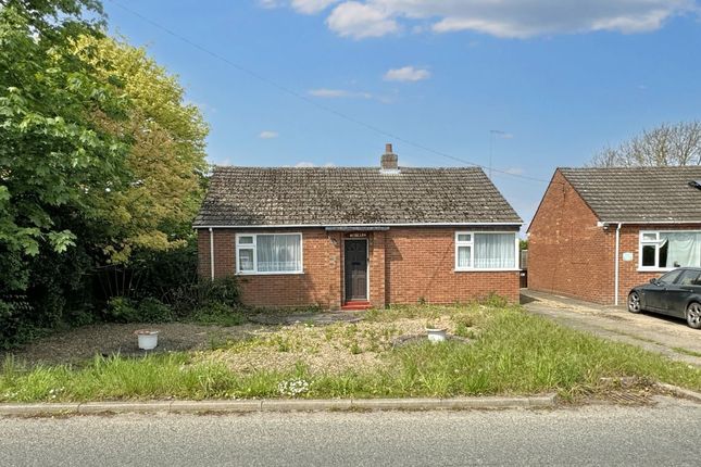 Thumbnail Bungalow for sale in Rose Lea, Lowgate, Holbeach, Spalding, Lincolnshire