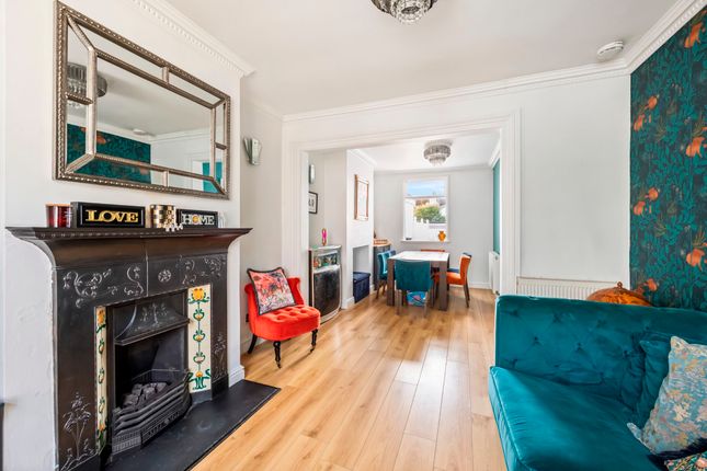 14 Toronto Terrace, Brighton photo 3