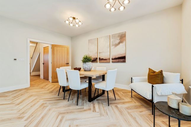 Plot  16, Highworth Ii, Swindon Road, Swindon photo 4