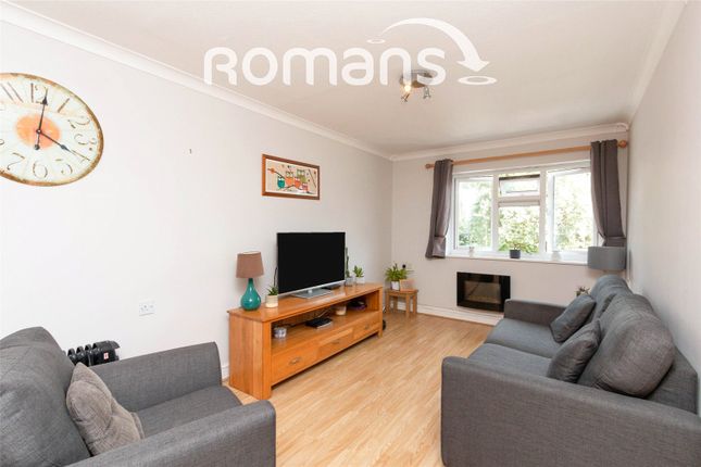 1-bed flat on 18, Bartons Way, Farnborough, £90,000