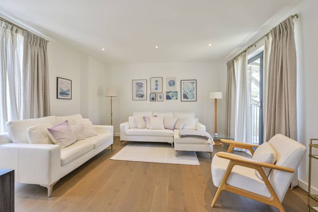 Thumbnail End terrace house to rent in Helena Close, Southfields, London