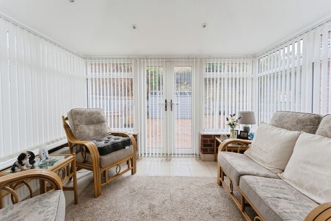25, Howbeck Close, Prenton photo 4