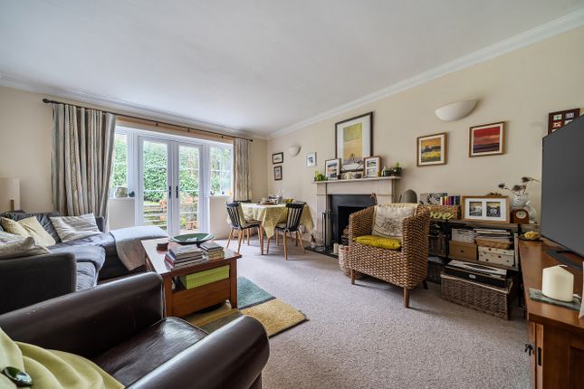 4, Grayswood Mews, Grayswood photo 2
