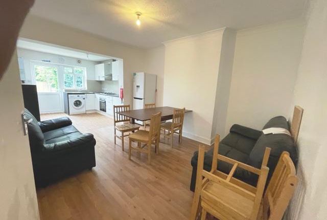 Thumbnail Terraced house to rent in Becmead Avenue, Kenton