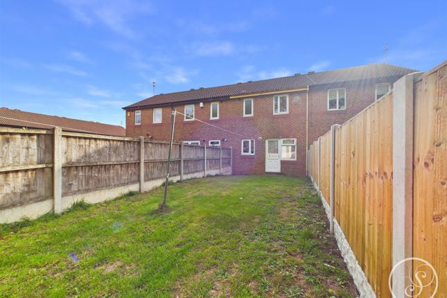 316, Stanks Drive, Leeds photo 4