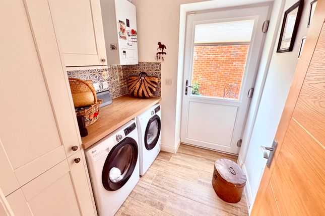 11, Rowan Avenue, Saxilby photo 5
