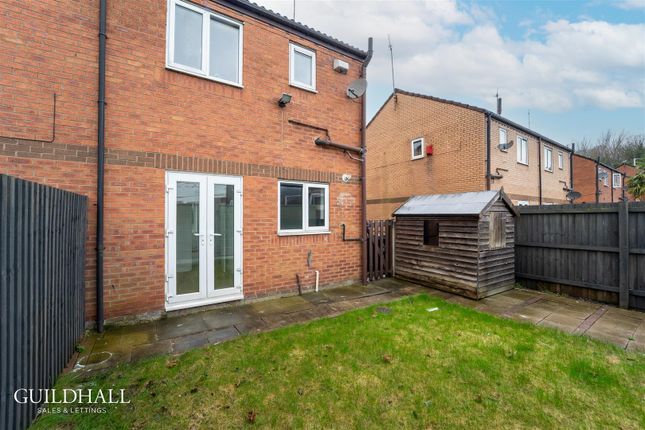 4, Travers Place, Preston photo 3