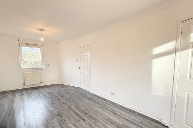 169, Wishaw photo 2