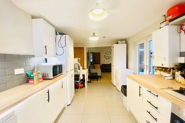 25 Derby Grove, Nottingham photo 2