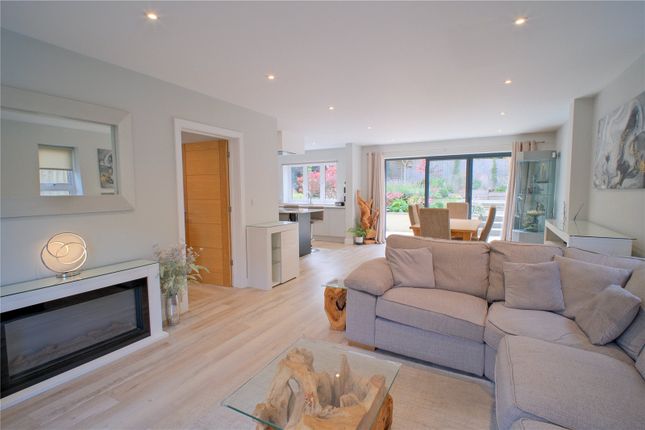 Stone Leigh, 6A, Southcott Road, Devon photo 3