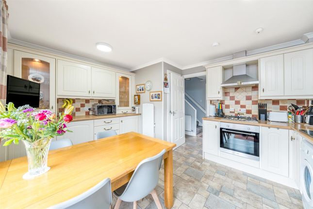 76, Howdenburn Court, Jedburgh photo 4