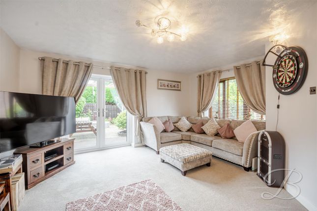 11, Barley Lane, Chesterfield photo 3