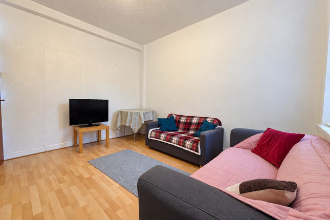 Inverness Place, Cardiff photo 2