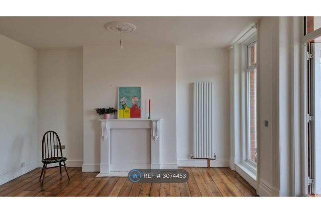 Flat   First Avenue, Cliftonville, Margate photo 2