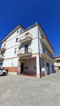 Thumbnail Apartment for sale in Chieti, Orsogna, Abruzzo, CH66036