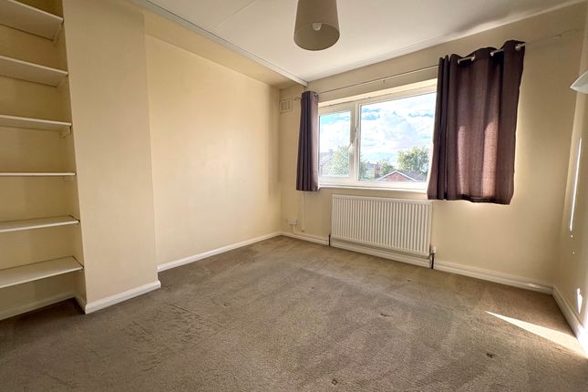 9, Yarburgh Way, YORK photo 4