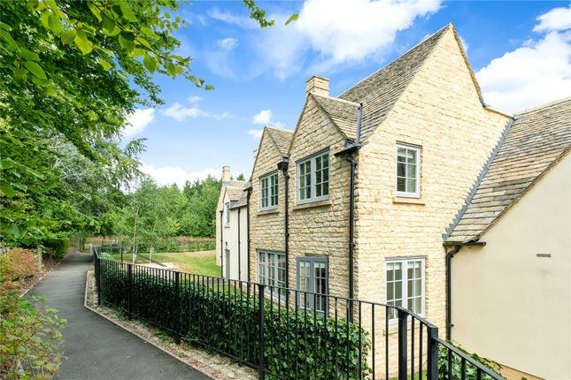 Thumbnail Flat for sale in Hawkesbury Place, Stow On The Wold, Cheltenham, Gloucestershire