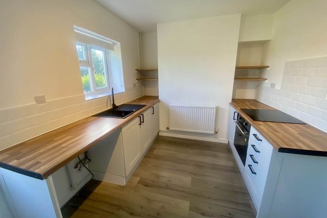 Parc Avenue, Morriston, Swansea photo 2
