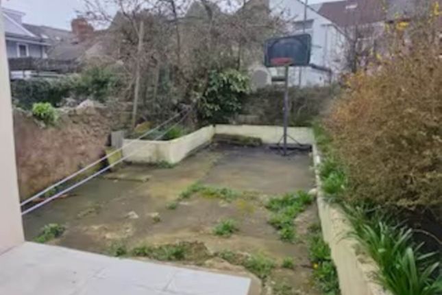 Flat A, Kincraig Street, Cardiff photo 3