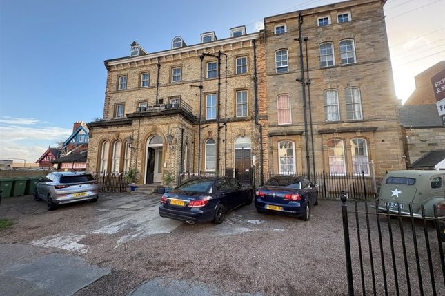 Flat 10, 3, Upgang Lane, WHITBY photo 2