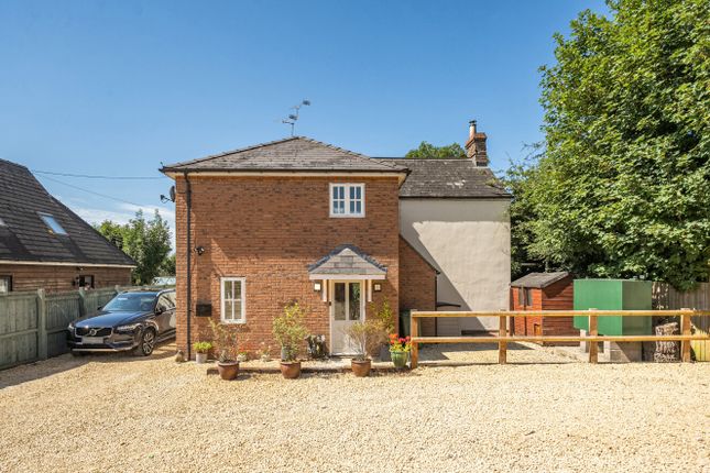 Cottage for sale in Bristol Road, Cam, Dursley, Gloucestershire