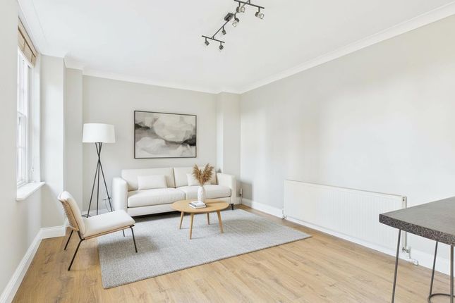 1-bed house on Flat 20, Godwin House, Gilbert Close, London, £265,000