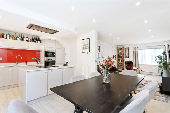 Thumbnail Terraced house for sale in Surma Close, London
