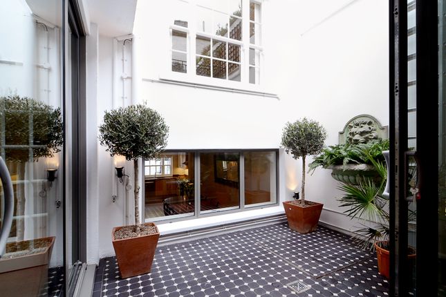 Terraced house to rent in Montpelier Place, London