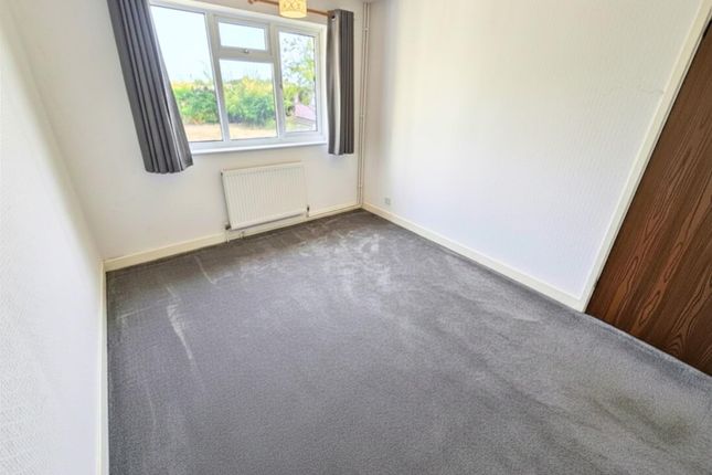 20, Hill View, Retford photo 4