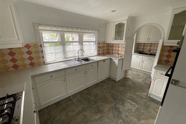 Station Road Nettlestead, Maidstone photo 5