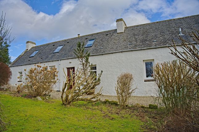 2-bed house on 2 Tomich Farm Cottages, Invergordon, £159,000