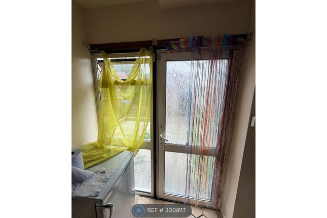 Lynmouth Court, Prestwich, Manchester photo 5