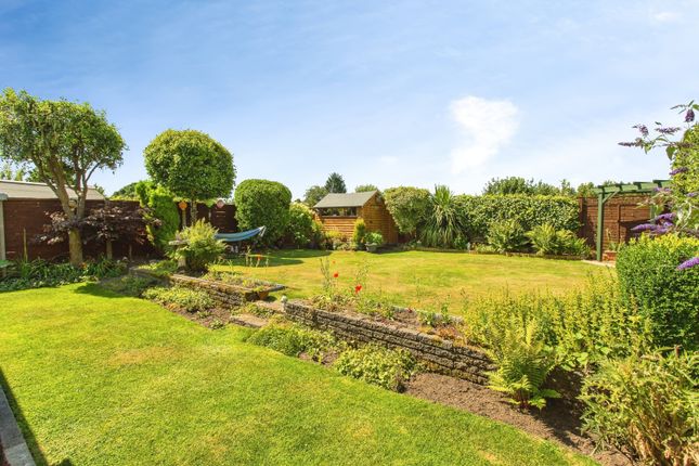 36, Lynton Avenue, Lancashire photo 4