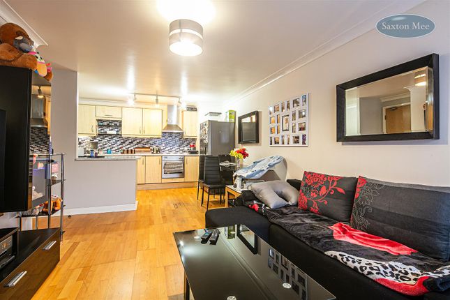 Flat 94, Cracknell, Millsands, Sheffield photo 4