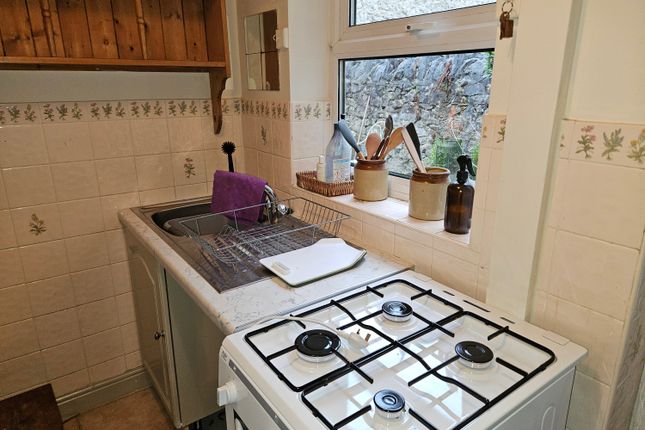 2, Heath Street, Buxton photo 5