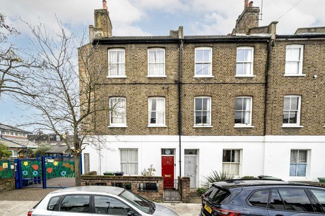 Thumbnail Property for sale in Gayford Road, London