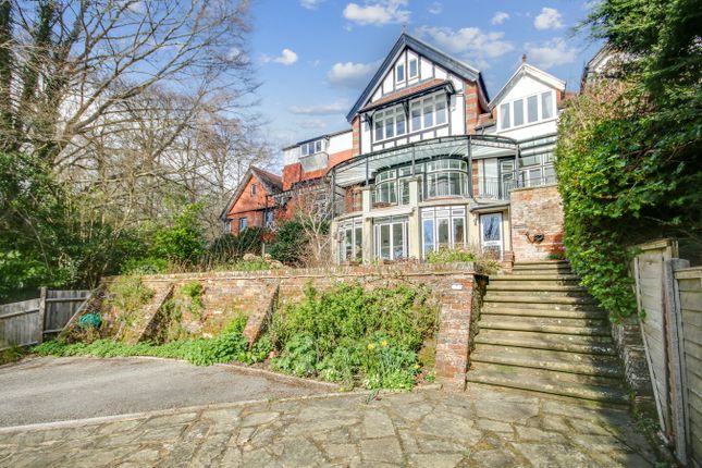 4-bed house on The Heights, Swissland Hill, East Grinstead, £1,000,000