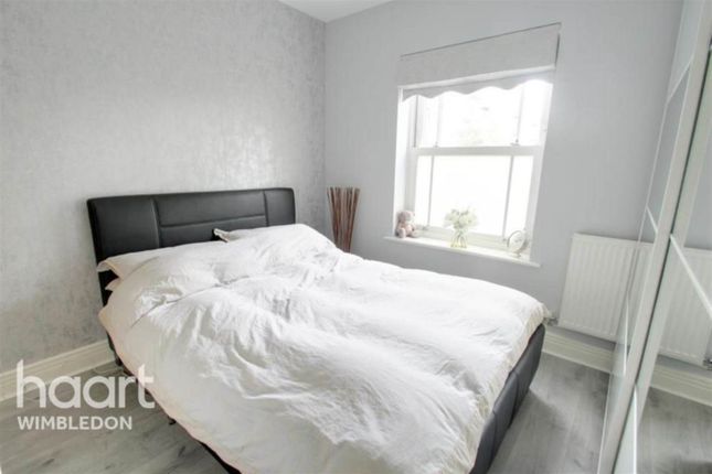 Thumbnail Flat to rent in Tamworth Ln, Merton, Mitcham