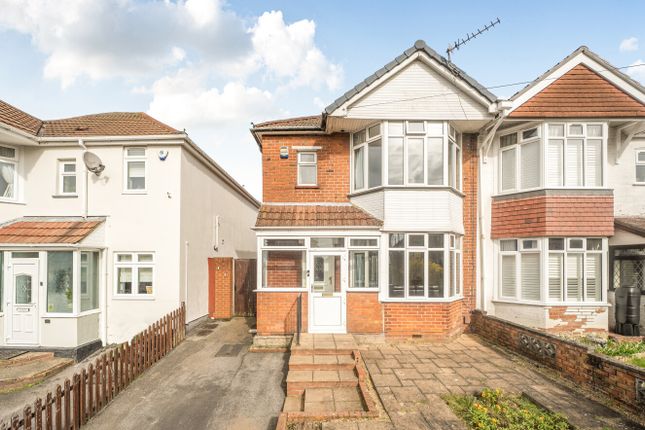 3-bed house on 74, Chessel Avenue, Southampton, £330,000