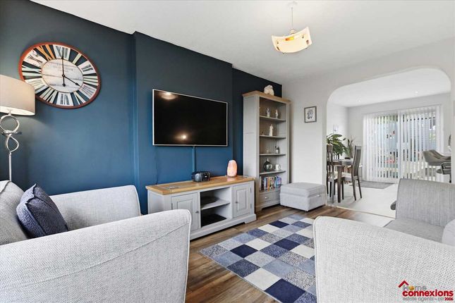 21, Tay Grove, Mossneuk, EAST KILBRIDE photo 2