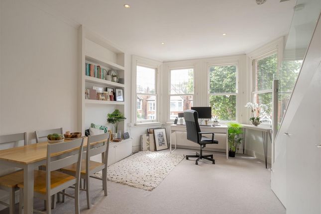 Flat Flat B, 28, Teignmouth Road, London photo 2